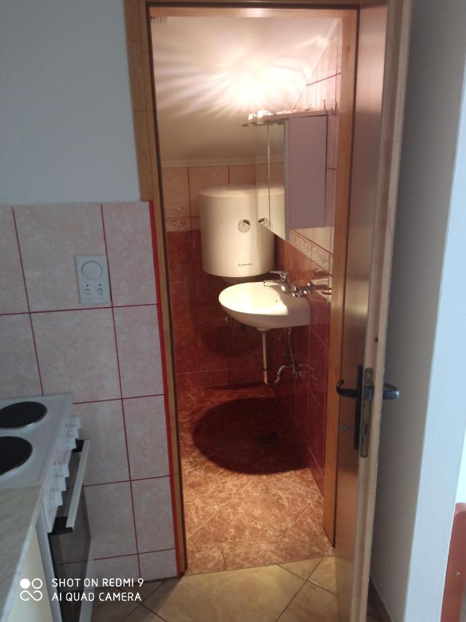 Apartments Petrovic Tivat Ngoại thất bức ảnh